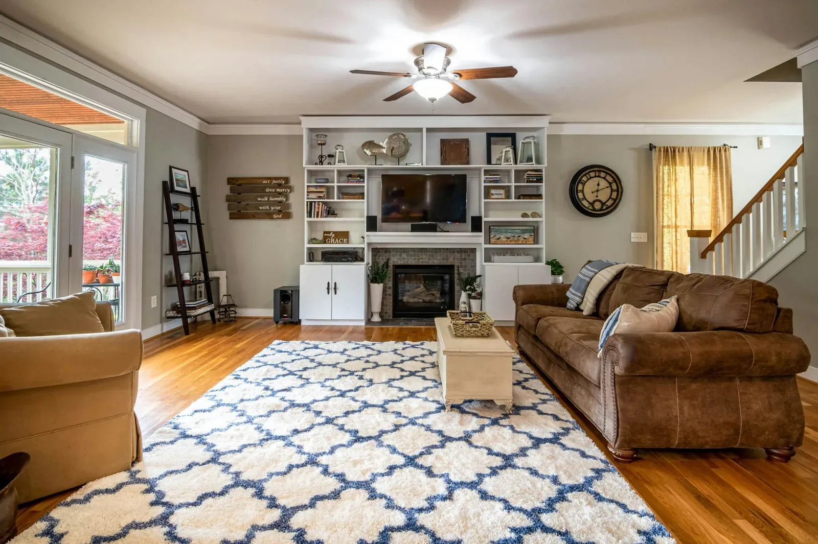 Illustrative photo of a living room